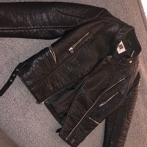 Women’s faux leather jacket